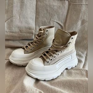 Alexander McQueen tread low-top sneake